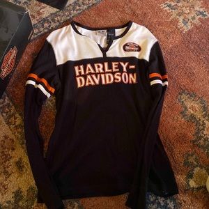 Ribbed Harley Davidson shirt